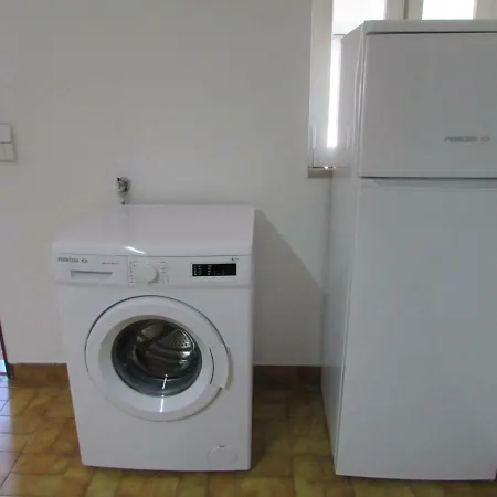 Casa Da Tia Rosa بيت للعطل *